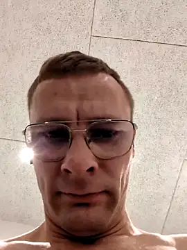 Snapshot of buchr1 chatting on 09.20.25 buchr1 online show from 09.20.25