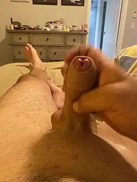 Snapshot of toyotagts chatting on 09.17.25 toyotagts online show from 09.17.25