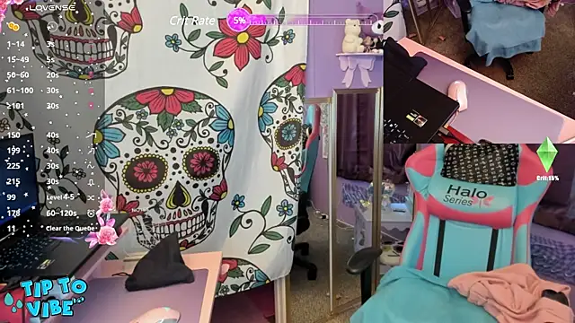 Snapshot of lolabunny9 chatting on 12.04.24 lolabunny9 online show from 12.04.24