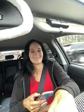 Snapshot of lolabunny9 chatting on 12.19.24 lolabunny9 online show from 12.19.24