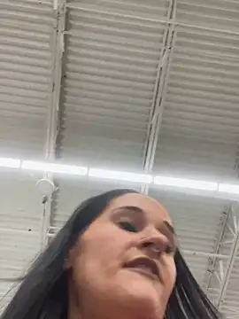 Snapshot of lolabunny9 chatting on 01.13.25 lolabunny9 online show from 01.13.25