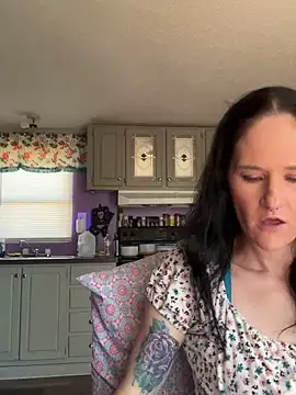 Snapshot of lolabunny9 chatting on 02.03.25 lolabunny9 online show from 02.03.25