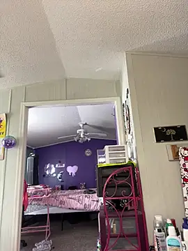 Snapshot of lolabunny9 chatting on 02.05.25 lolabunny9 online show from 02.05.25