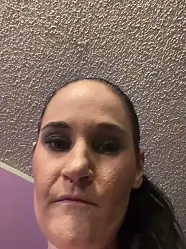 Snapshot of lolabunny9 chatting on 02.09.25 lolabunny9 online show from 02.09.25