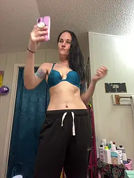 Snapshot of lolabunny9 chatting on 02.09.25 lolabunny9 online show from 02.09.25