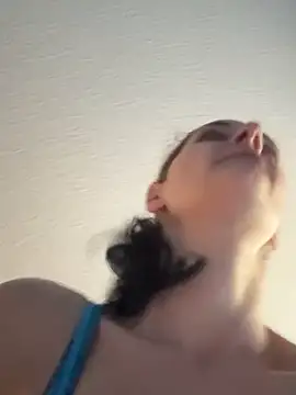 Snapshot of lolabunny9 chatting on 09.11.25 lolabunny9 online show from 09.11.25