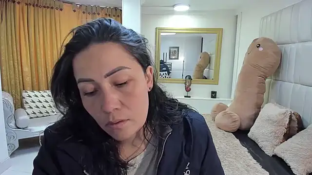 gaby trent online show from 11.06.25