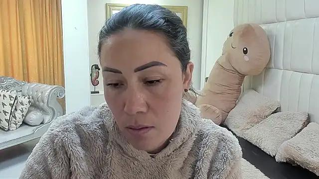 gaby trent online show from 02.17.26