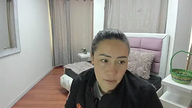 gaby trent online show from 06.18.26