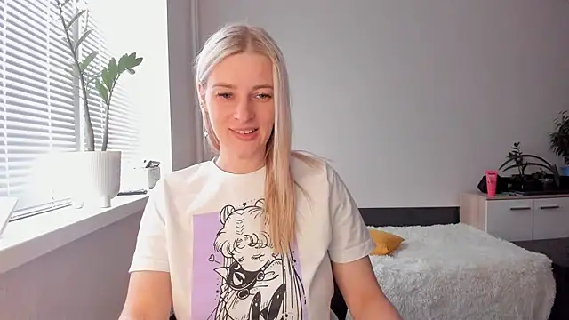 Snapshot of HILT_ON chatting on 03.01.25 HILT ON online show from 03.01.25