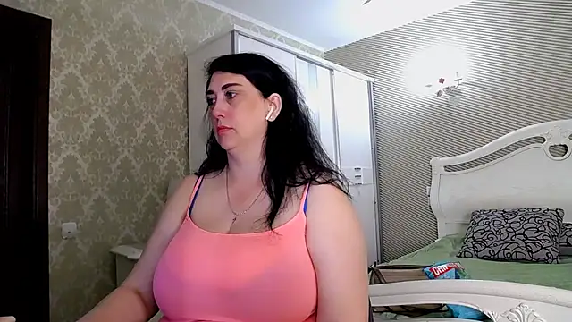 Evelyn Shy online show from 05.11.26