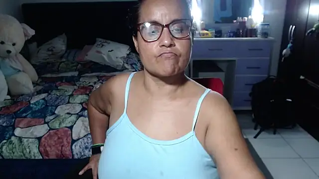 pervert mommy  online show from 01.10.26