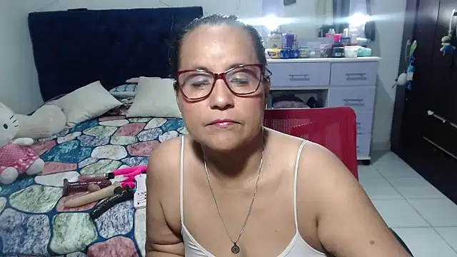 pervert mommy  online show from 05.08.26