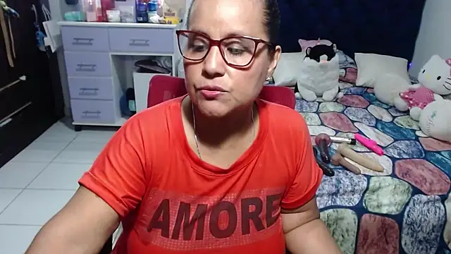 pervert mommy  online show from 06.06.26