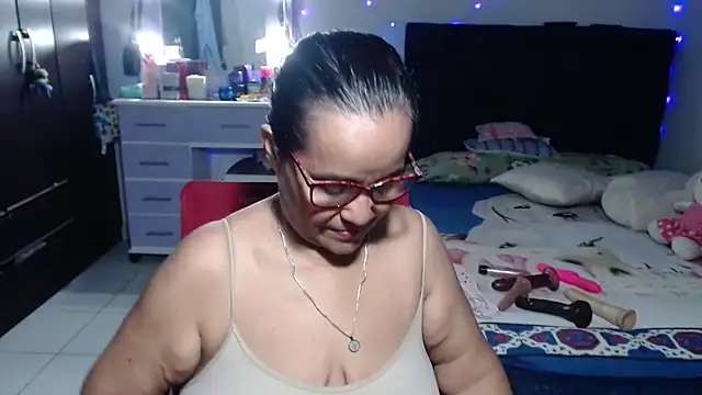 pervert mommy  online show from 06.24.26