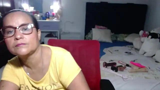 pervert mommy  online show from 06.26.26