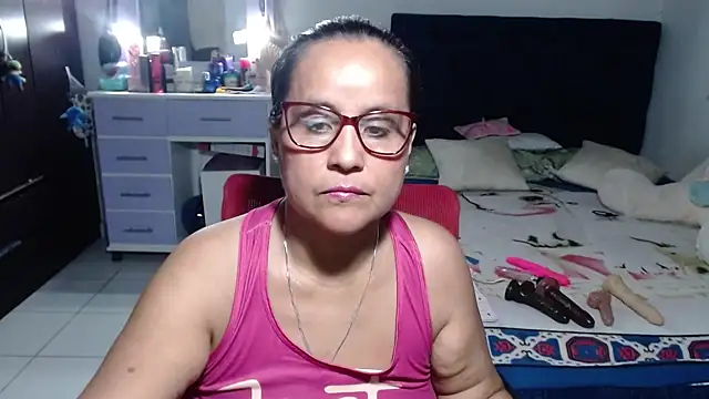 pervert mommy  online show from 07.01.26