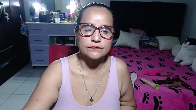 pervert mommy  online show from 07.08.26