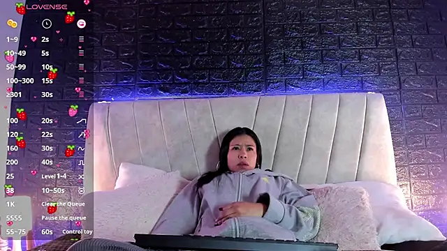 Snapshot of CATRINA_SEXXX chatting on 02.26.25 CATRINA SEXXX online show from 02.26.25