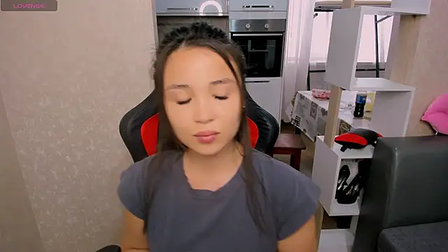 AyaMoon online show from 09.09.25