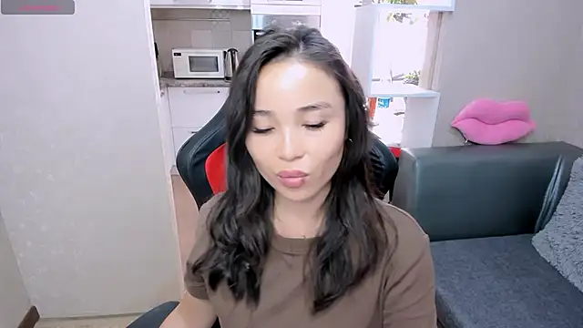 AyaMoon online show from 09.15.25