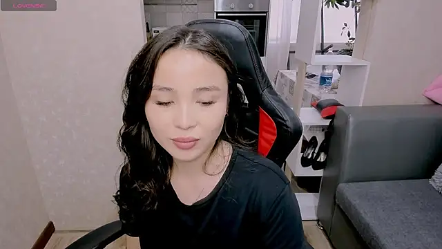 AyaMoon online show from 10.02.25