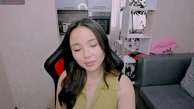 AyaMoon online show from 10.03.25