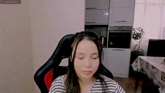 AyaMoon online show from 12.03.25