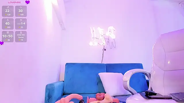 Pamela roberts online show from 12.06.24