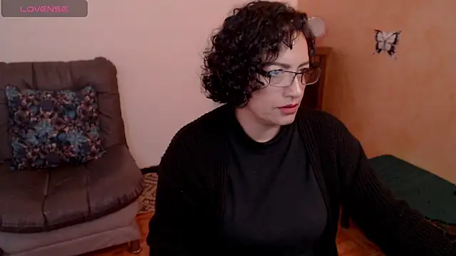 scarlet wet online show from 02.07.25