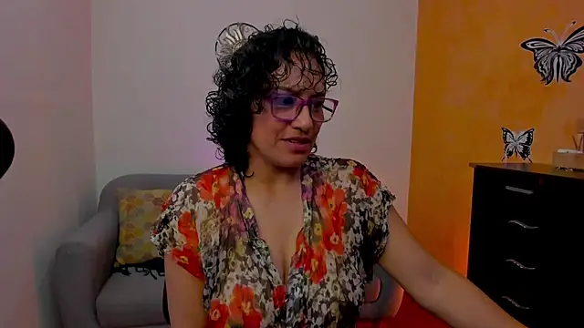scarlet wet online show from 08.06.26
