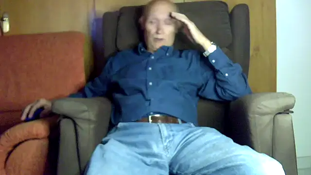 Snapshot of Josepigual007 chatting on 12.27.24 Josepigual007 online show from 12.27.24