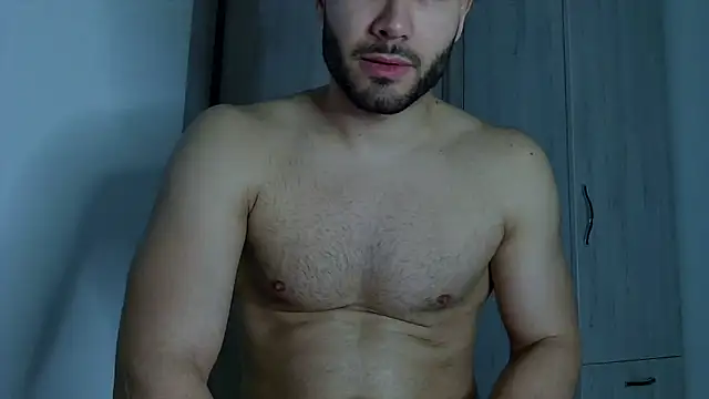 Snapshot of Justynn1 chatting on 11.21.25 Justynn1 online show from 11.21.25