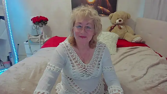 laylaroma online show from 11.23.25