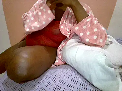 Snapshot of sexymiel chatting on 01.22.25 sexymiel online show from 01.22.25