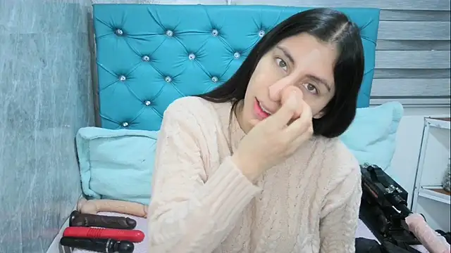 MAARYMOON online show from 02.09.25