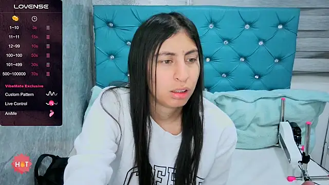 MAARYMOON online show from 11.18.25