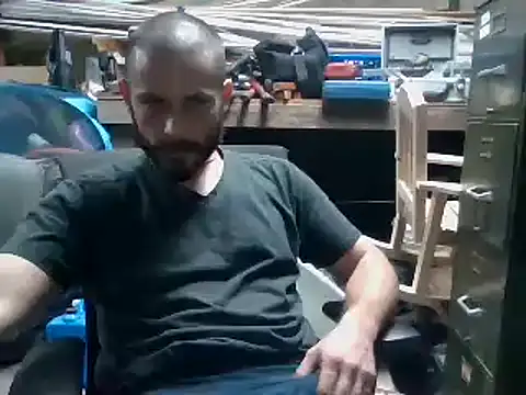 Sitonmyface2020xh online show from 02.13.25