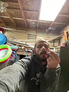 Sitonmyface2020xh online show from 02.23.25