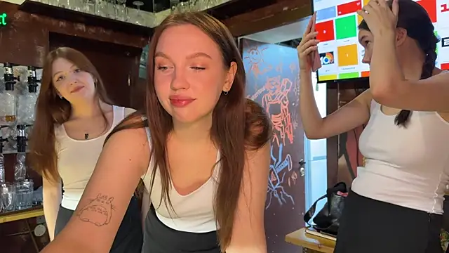 Snapshot of dirtypub chatting on 12.13.24 dirtypub online show from 12.13.24