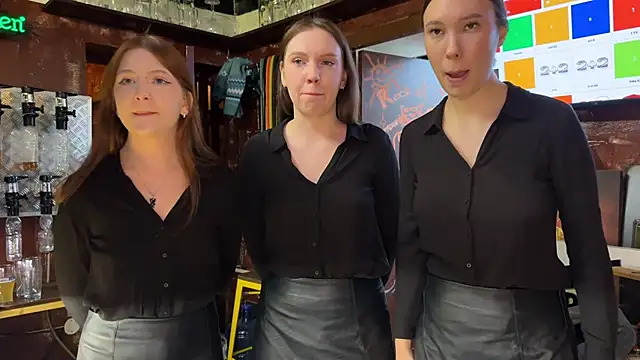 Snapshot of dirtypub chatting on 12.28.24 dirtypub online show from 12.28.24