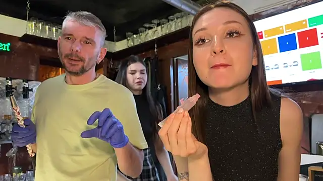 Snapshot of dirtypub chatting on 03.19.25 dirtypub online show from 03.19.25