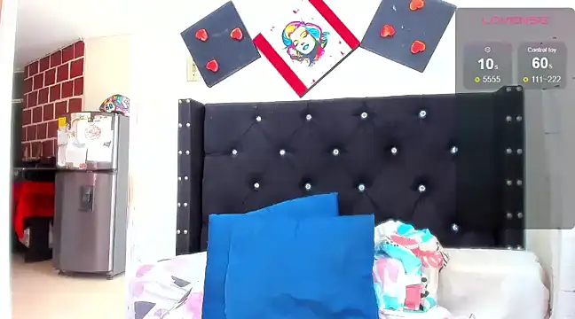 Snapshot of ebonnylatinx chatting on 12.19.24 ebonnylatinx online show from 12.19.24