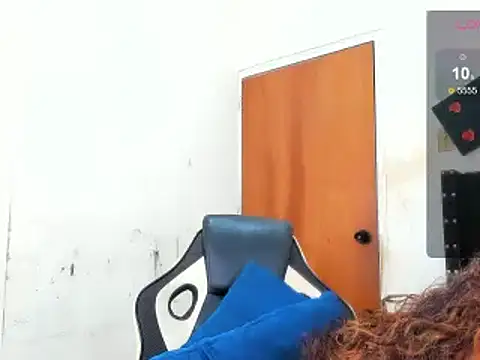 Snapshot of ebonnylatinx chatting on 02.08.25 ebonnylatinx online show from 02.08.25