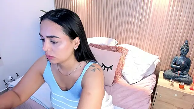 AMELIE xx online show from 01.19.25