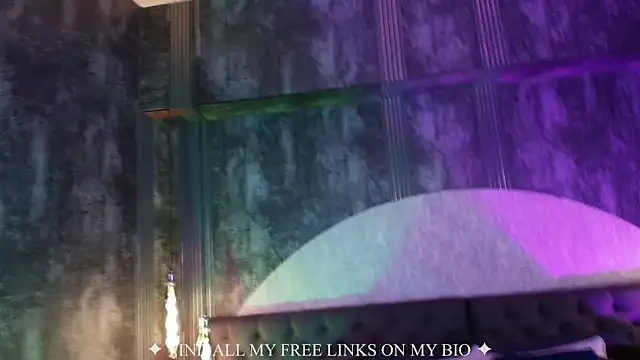 Charlotte Germanotta  online show from 01.18.26