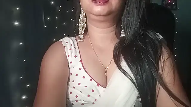 Snapshot of YourModhu chatting on 07.17.26 YourModhu online show from 07.17.26