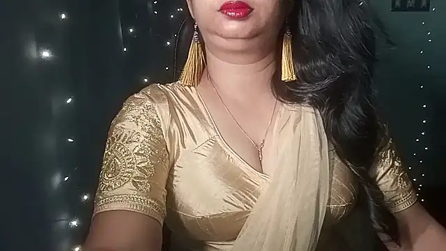 Snapshot of YourModhu chatting on 07.18.26 YourModhu online show from 07.18.26