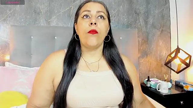 SexxyPamela online show from 11.28.25