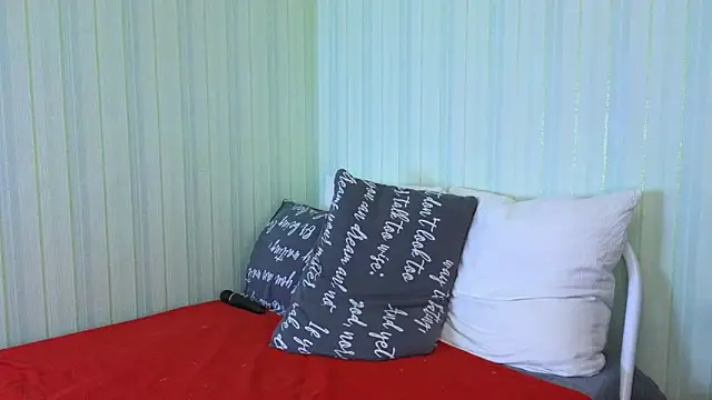 Snapshot of _Lily_ chatting on 12.25.24  Lily  online show from 12.25.24